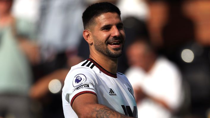 الکساندر میتروویچ والپیپر