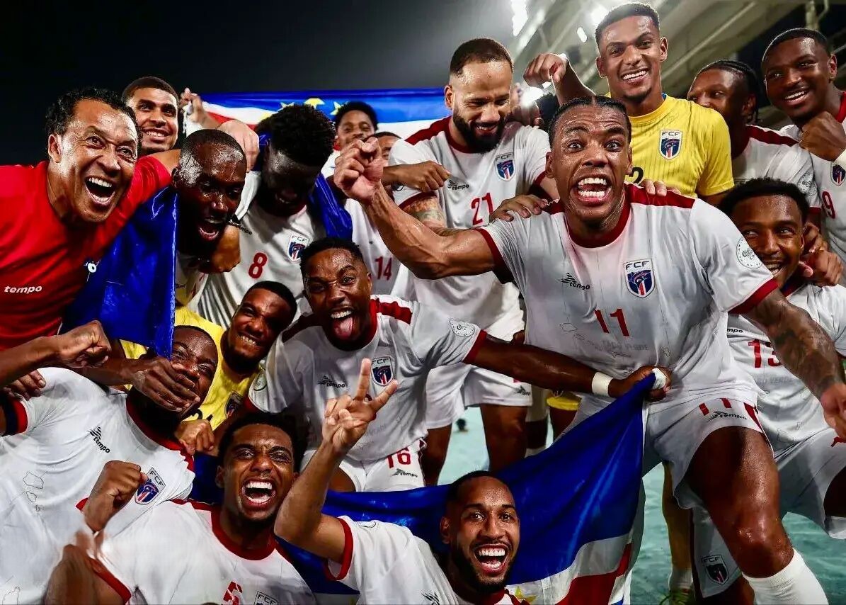 کوسههای آبی آمادهاند کیپورد مقابل ایران، مصر و ازبکستان کوسههای آبی آمادهاند کیپورد مقابل ایران، مصر و ازبکستان