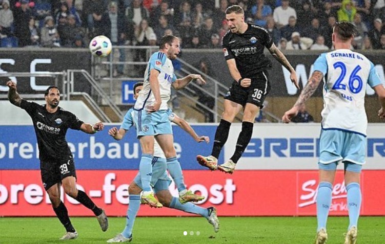 نقش فلیکس پلات در ترکیب تاکتیکی تیم ها