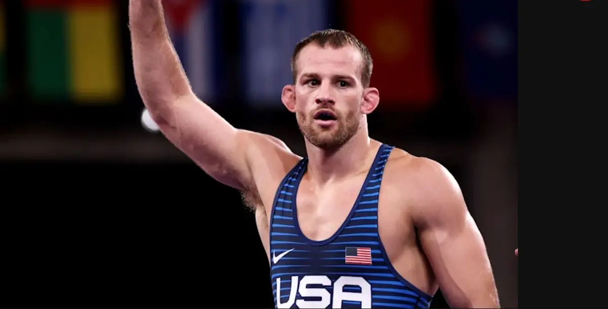 دیوید تیلور کیست 